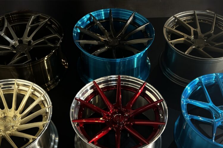 Alufelgen Verkauf im Fachbetrieb, Felgenservice und Felgenpflege, Felgenmontage und Felgenberatung, Felgen Service, Felgen Verkauf, Felgen kaufen, Alufelgen, Stahlfelgen, Felgenmontage, Felgenberatung, Alufelgen kaufen inkl. Reifenmontage